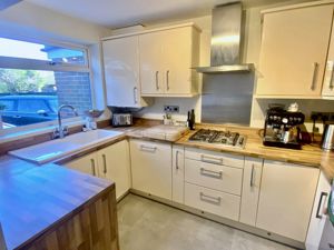 Photo 10- click for photo gallery